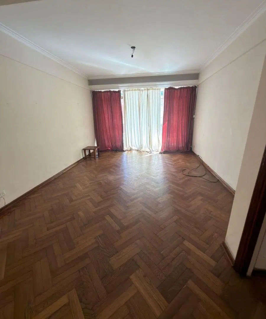 Excepcional Departamento de 4 Ambientes con Balcón y Dependencia – Entre Ríos al 1900 2