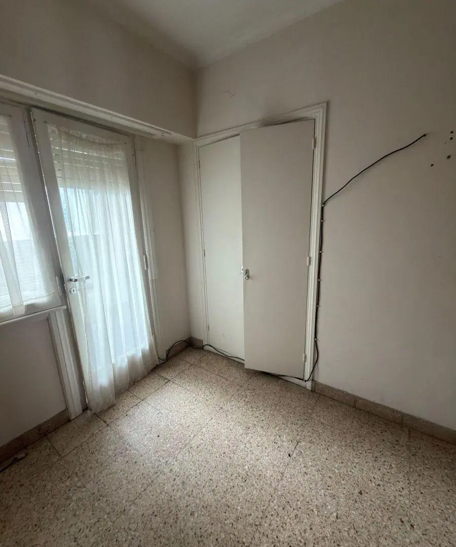 Excepcional Departamento de 4 Ambientes con Balcón y Dependencia – Entre Ríos al 1900 5