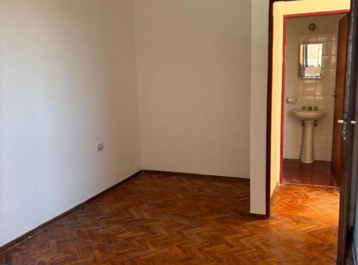 Alquiler de departamento sobre peatonal Sur Santa Fe 4
