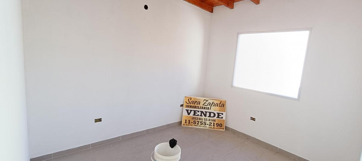 Calle 2 E/ 89 y 90 Mar del Tuyu Duplex 3/4 Amb a Estrenar Vende Pozo Sara Zapata 3
