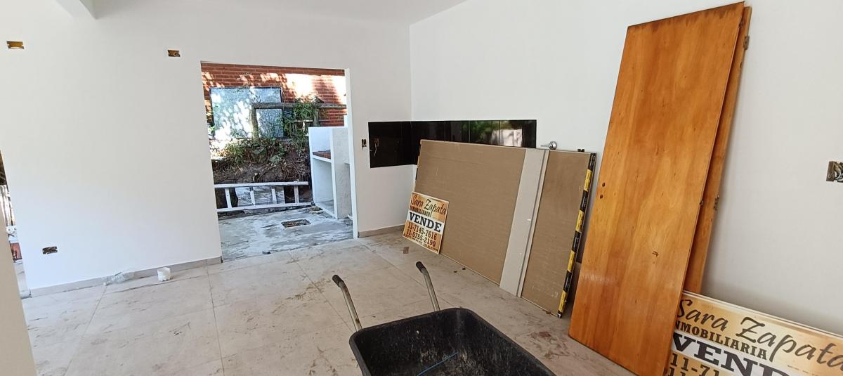 Av 2 E/ Orquídeas y Violetas Costa del Este Dúplex 4 Amb Vende Sara Zapata 1