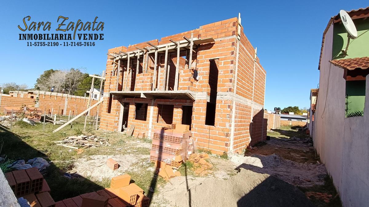 Calle 88 E/4 y 5 Mar del Tuyú Chalet 4 Amb a Estrenar Vende Sara Zapata 5