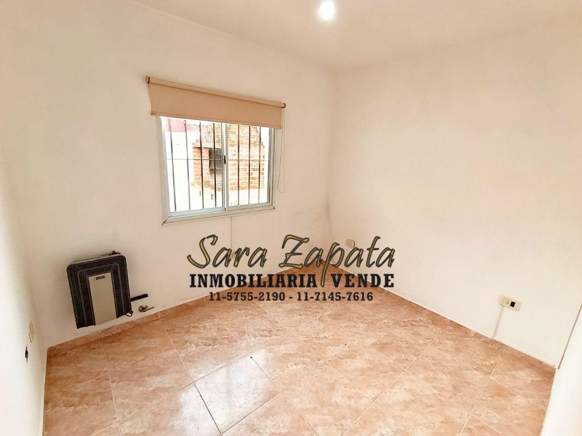Foto de HERMOSO DÚPLEX 4 AMBIENTES 3 DORMITORIOS VENDE SARA ZAPATA INMOBILIARIA, imagen 4