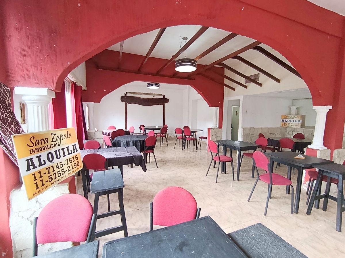 Foto de SE ALQUILA GRAN LOCAL GASTRONÓMICO LISTO PARA TRABAJAR en MAR DEL TUYÚ, imagen 2