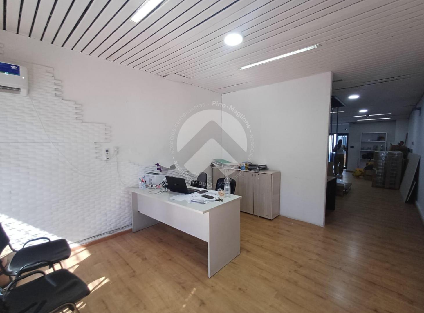 Foto de LOCAL+OFICINAS- BARRIO SUR, imagen 3