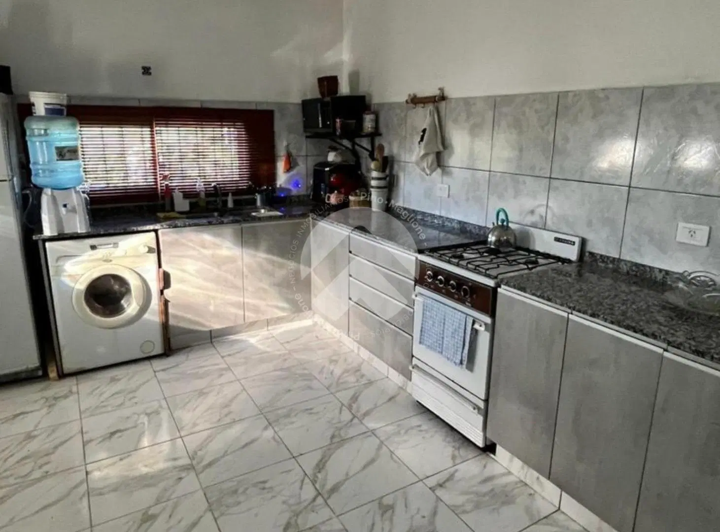 Venta Casa en Praderas 4, Angel Gallardo , lista para entrar a vivir. 5
