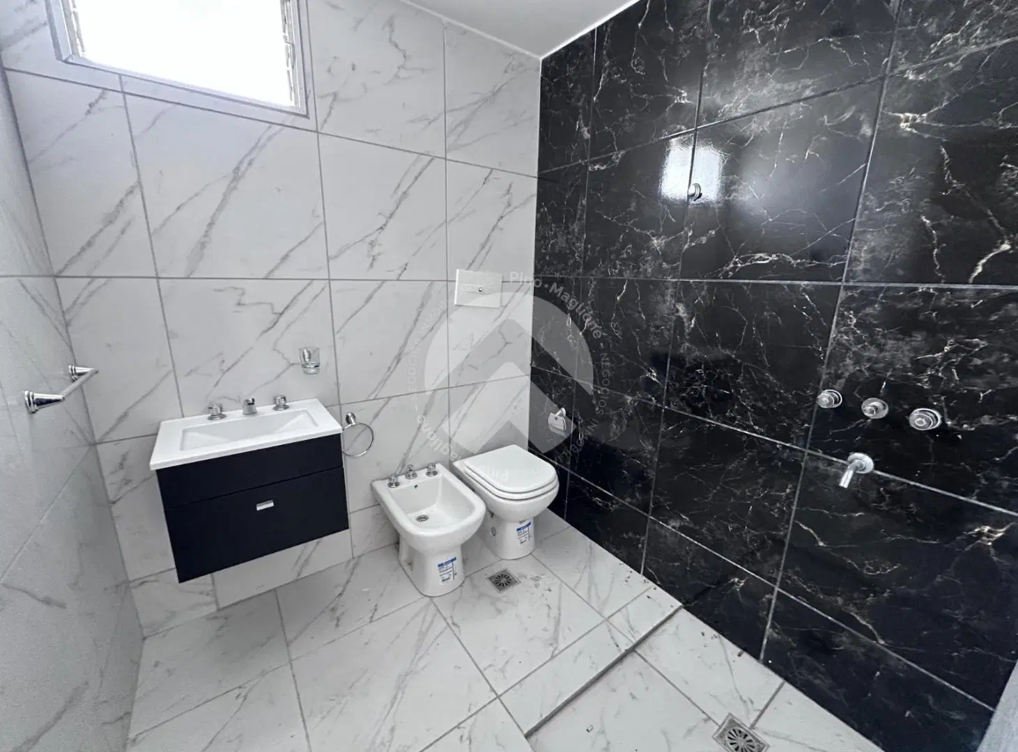 PISO 3 DORM CON TERRAZA PROPIA A ESTRENAR 5