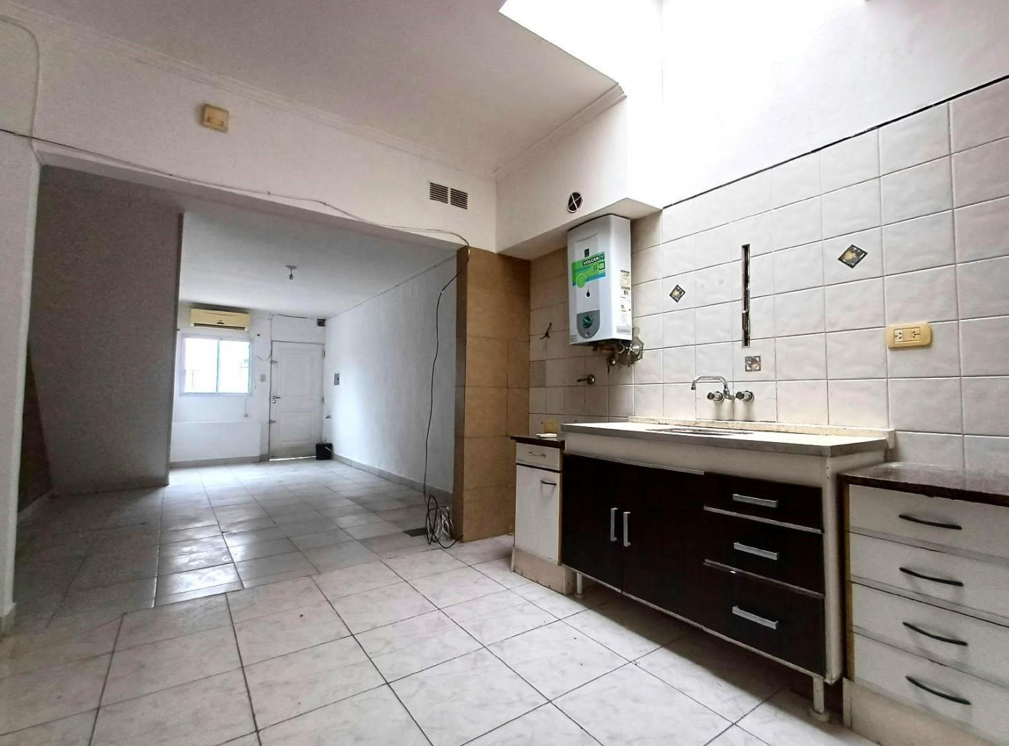 Foto de 2 Departamentos de 1 dorm. en 1. En la Redonda, imagen 4