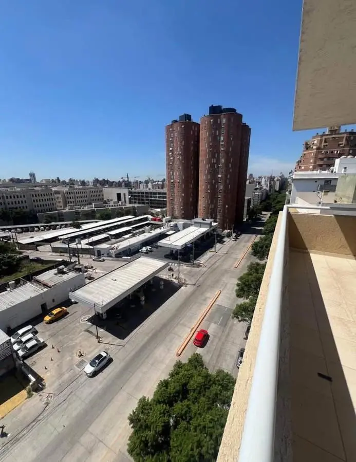 Departamento en Av Pueyrredon 5