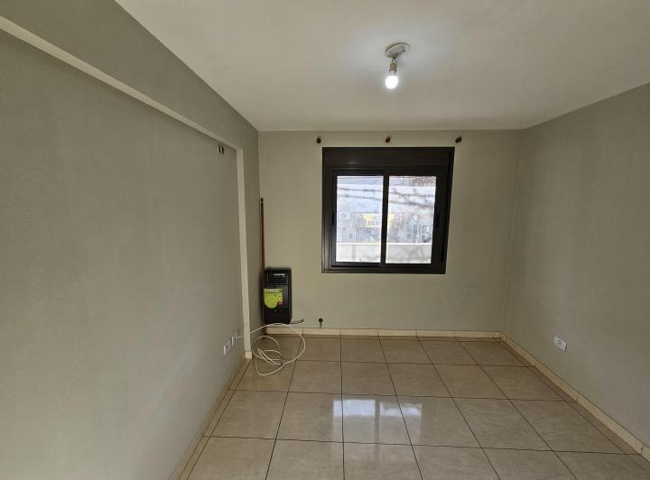 Departamento en Alquiler 1 Dormitorio con Balcon Pileta y Asadores 5