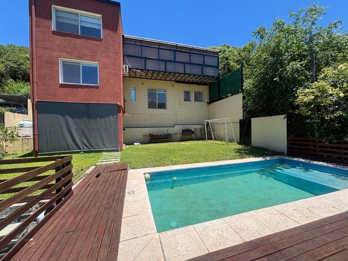 Venta Casa 3dor/Pileta/cochera Apta Crédito en Rio Ceballos