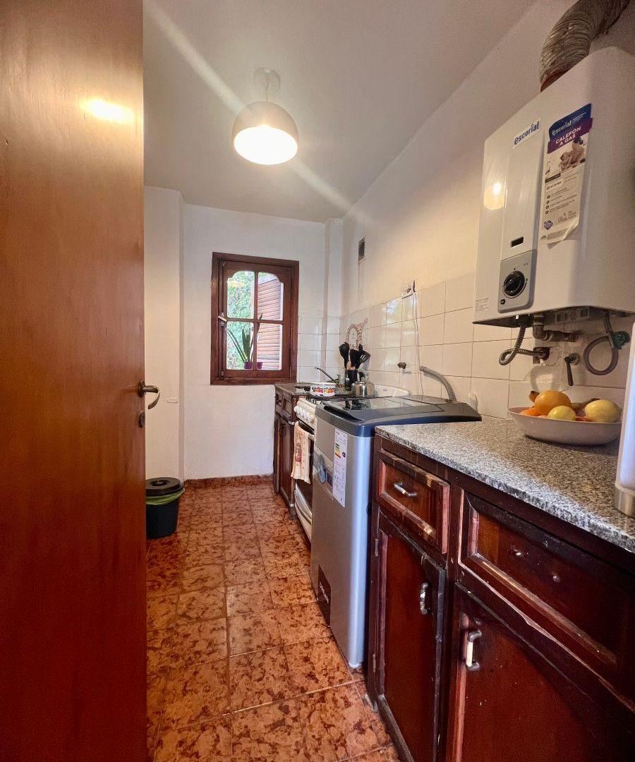 Foto de Oportunidad! Venta dpto 2dor c/ balcon. B San Martin, imagen 3