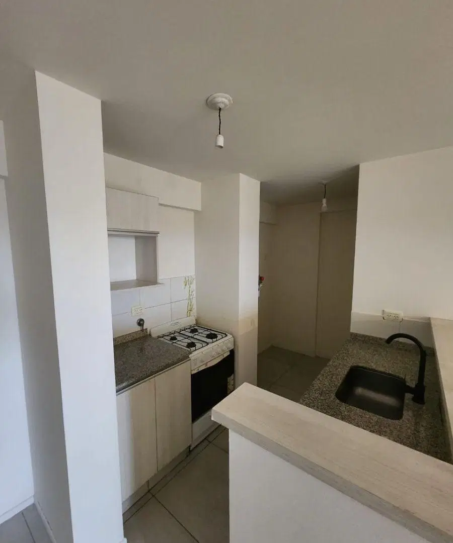Departamento 1 dormitorio en alquiler en Velez Sarsfield 1400 3
