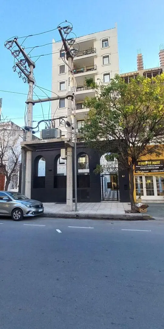 Departamento 2 dor. c/ patio amoblado en General Paz 5