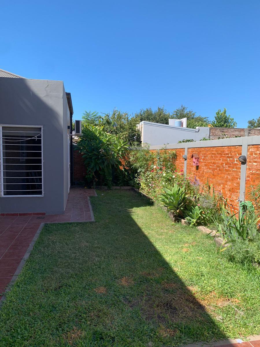 Casa en Venta en Barrio Pizzurno 2