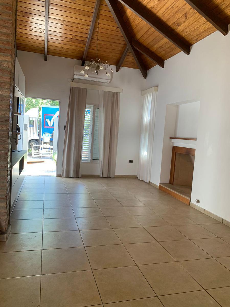 Casa en Venta en Barrio Pizzurno 3