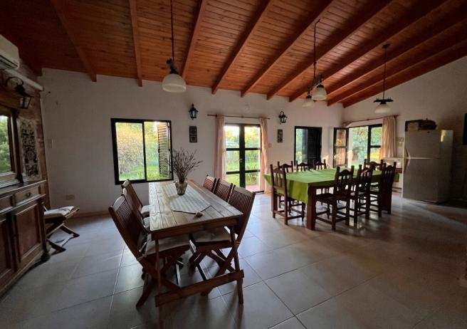 Se Vende Casa Quinta Barrio Brigadier Lopez 5