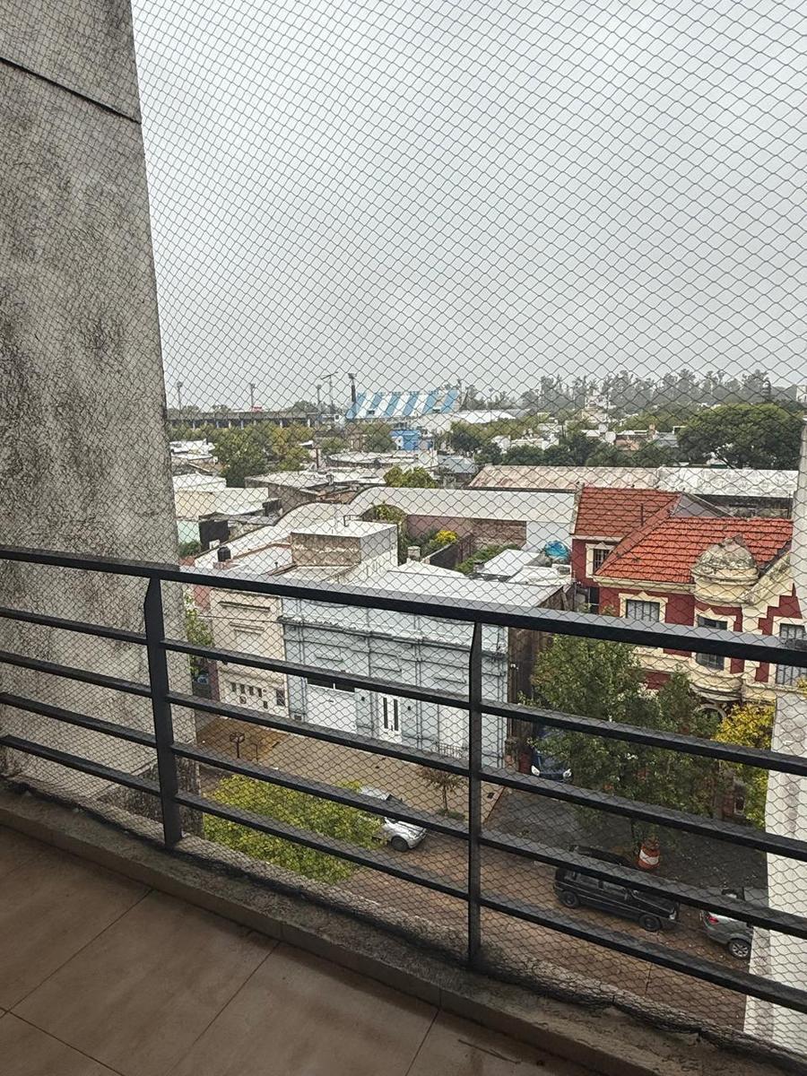 Departamento en Barrio Alberdi 4