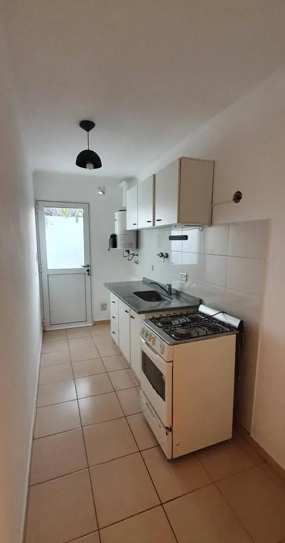 Departamento en Barrio Sarmiento 5