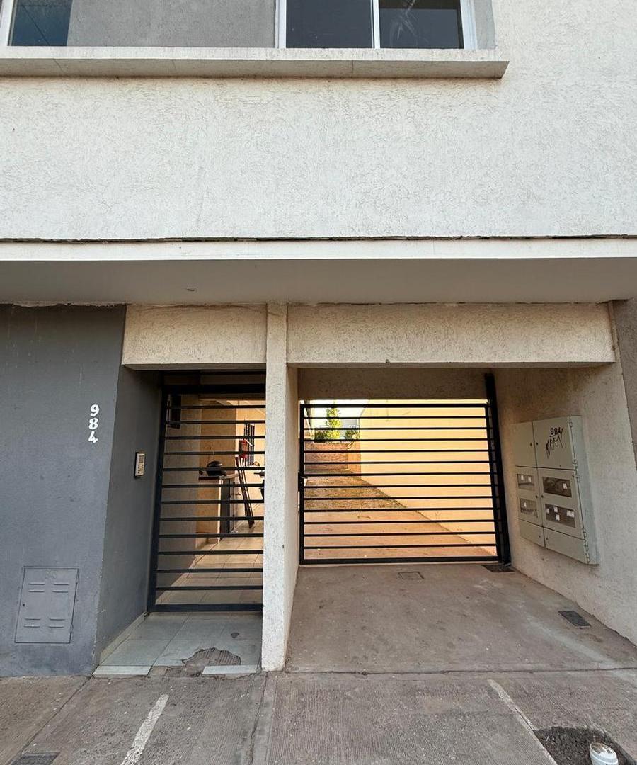 Departamento en Barrio La Cañada