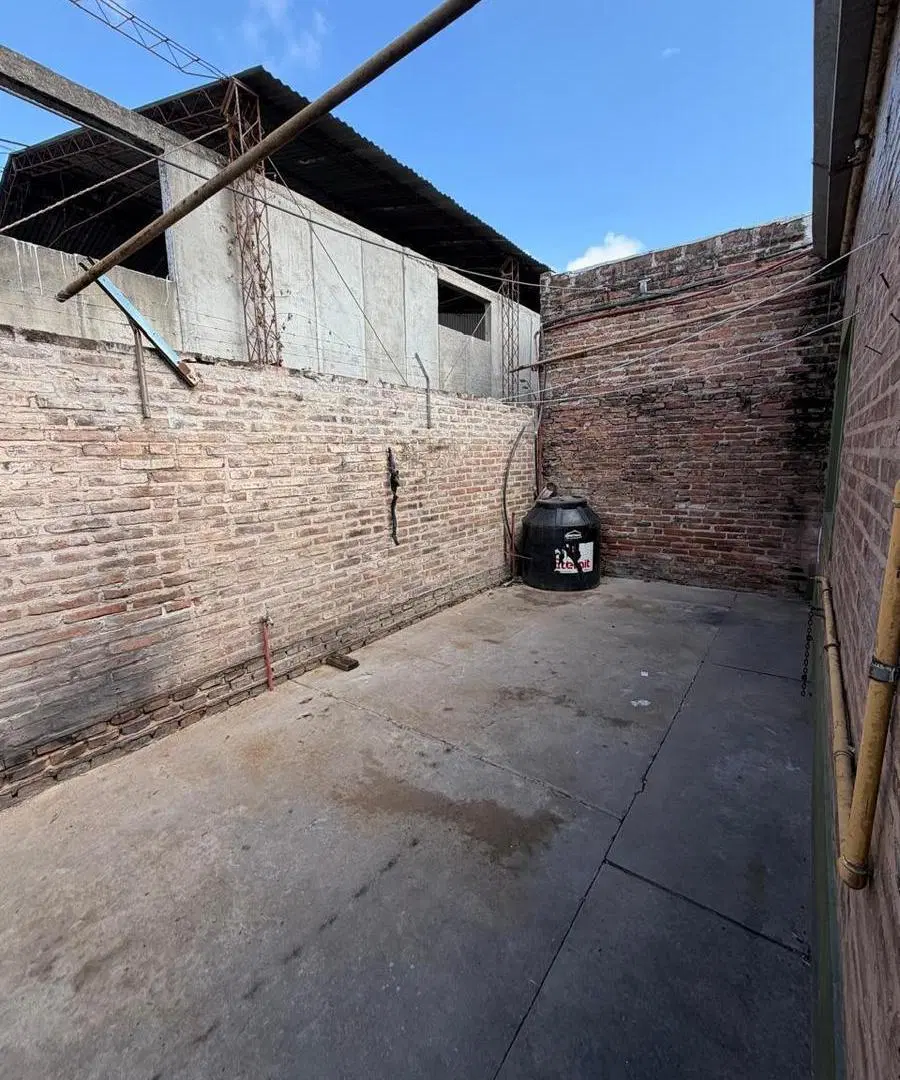 Casa en Barrio G. Lehmann 2
