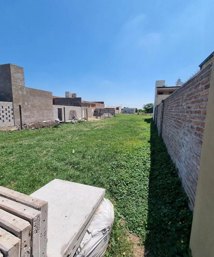 Oportunidad para construir tu vivienda al Noroeste de la ciudad! 2