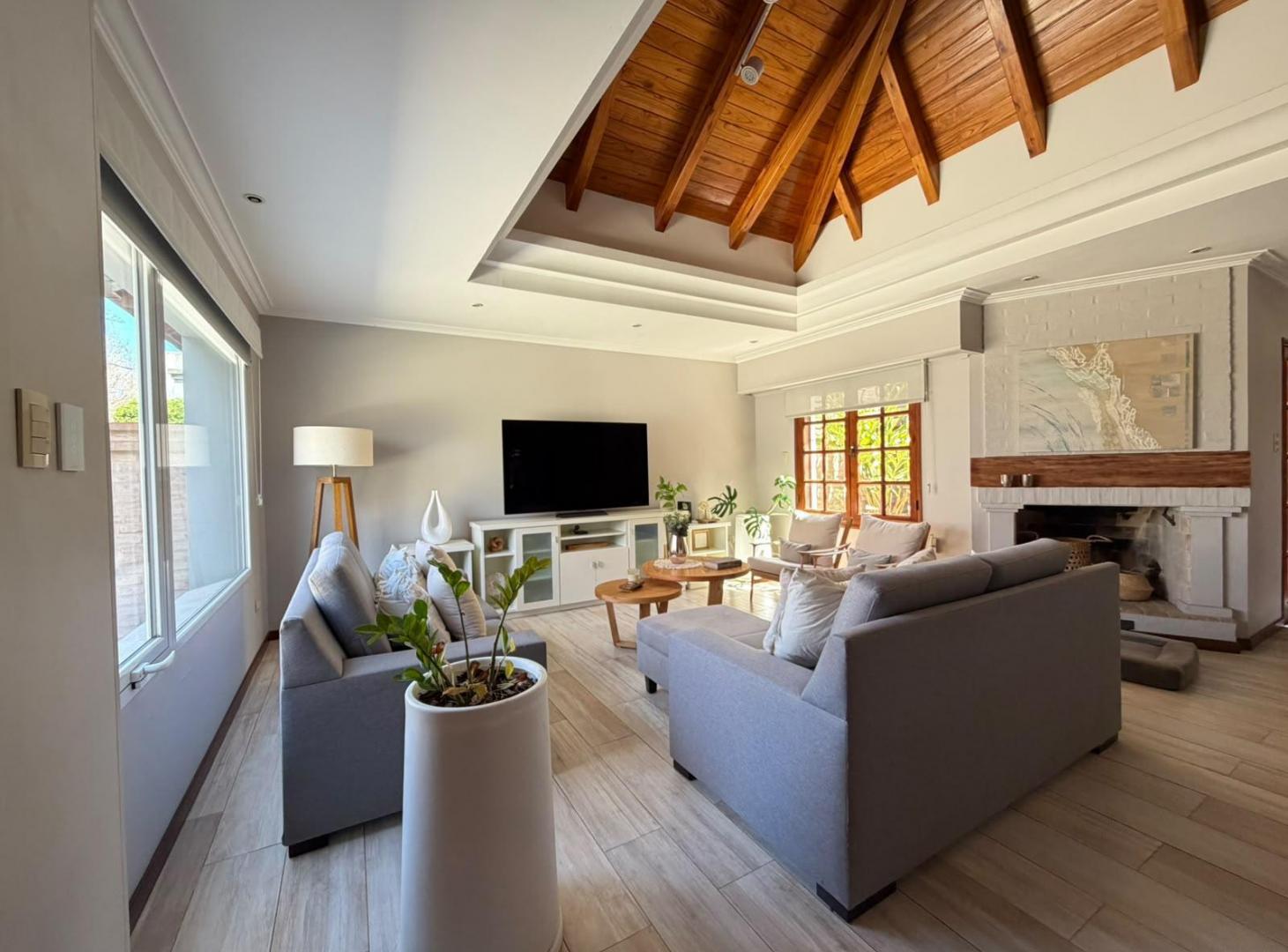 Foto de Casa en Barrio Pablo Pizzurno, imagen 2