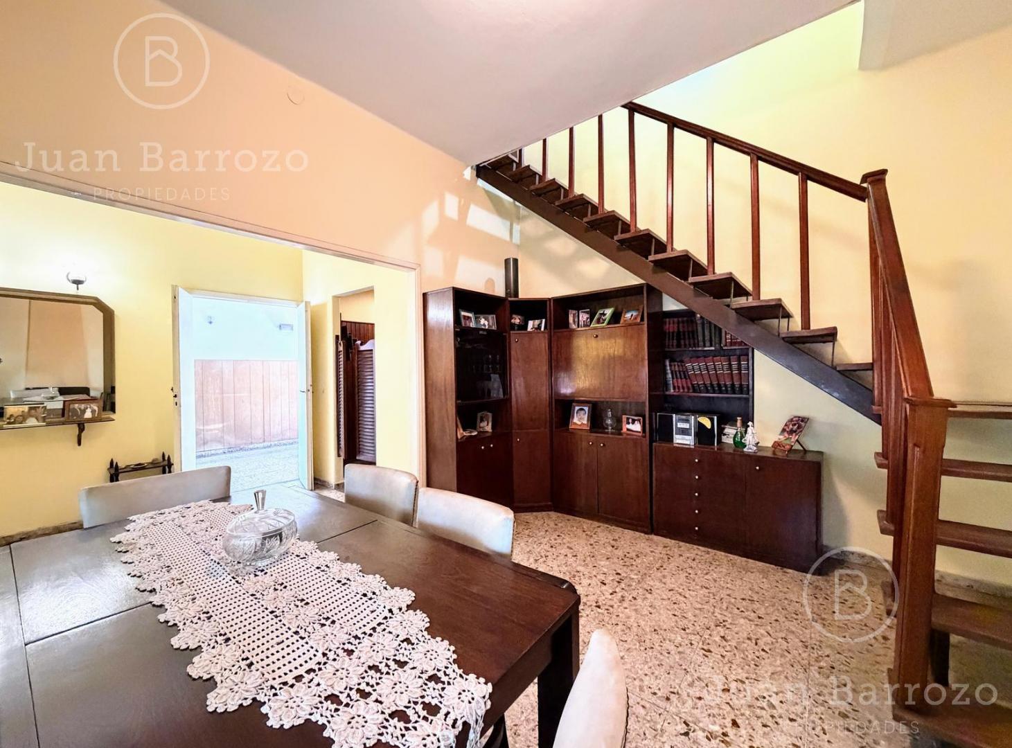 venta de Casa ideal para 2 familias. Banfield Este