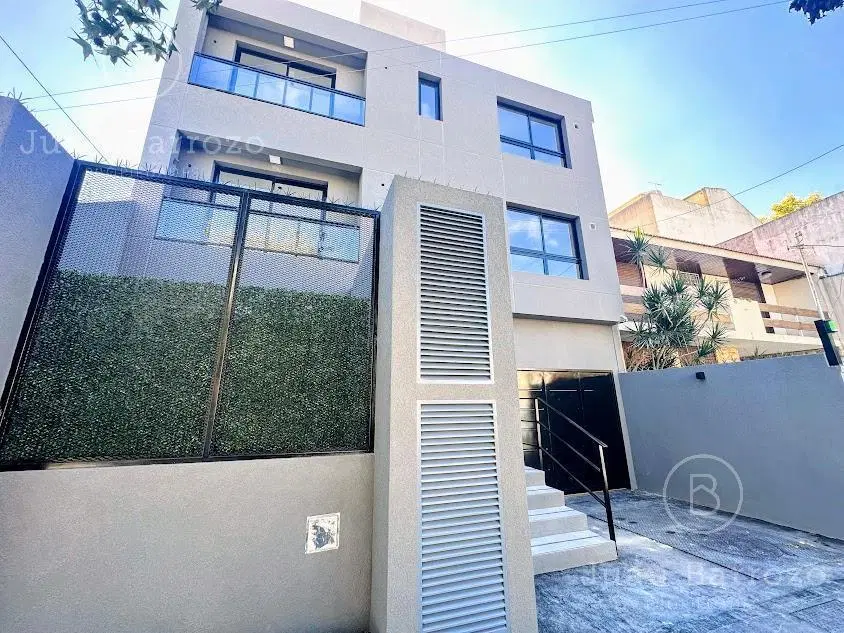 Venta Monoambiente a estrenar en Lomas de Zamora Oeste 4