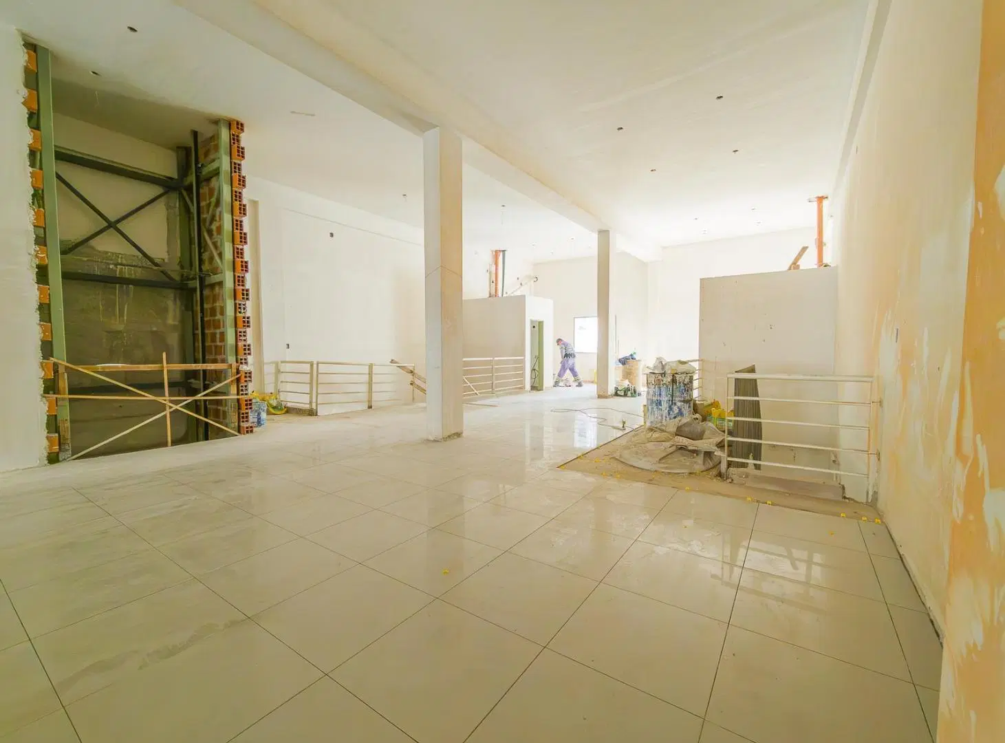 Gran local comercial a estrenar en alquiler 5