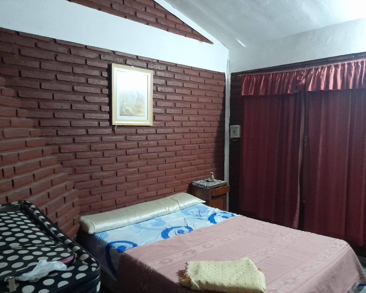 Vendo Casa Mas Departamento en Planta Alta 5
