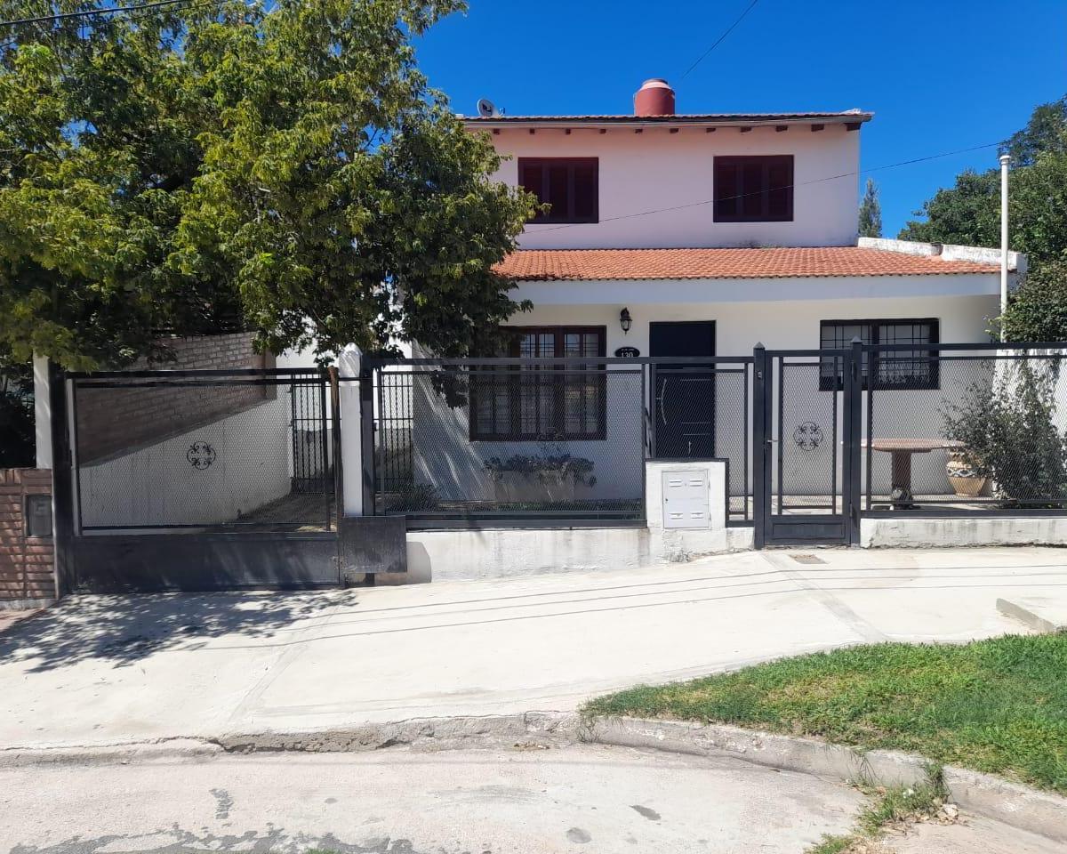 Casa en Venta Mas Departamento 5