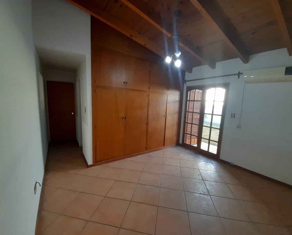 Urgente Vendemos Hermosa Propiedad en Villa Nueva - Guaymallen 2