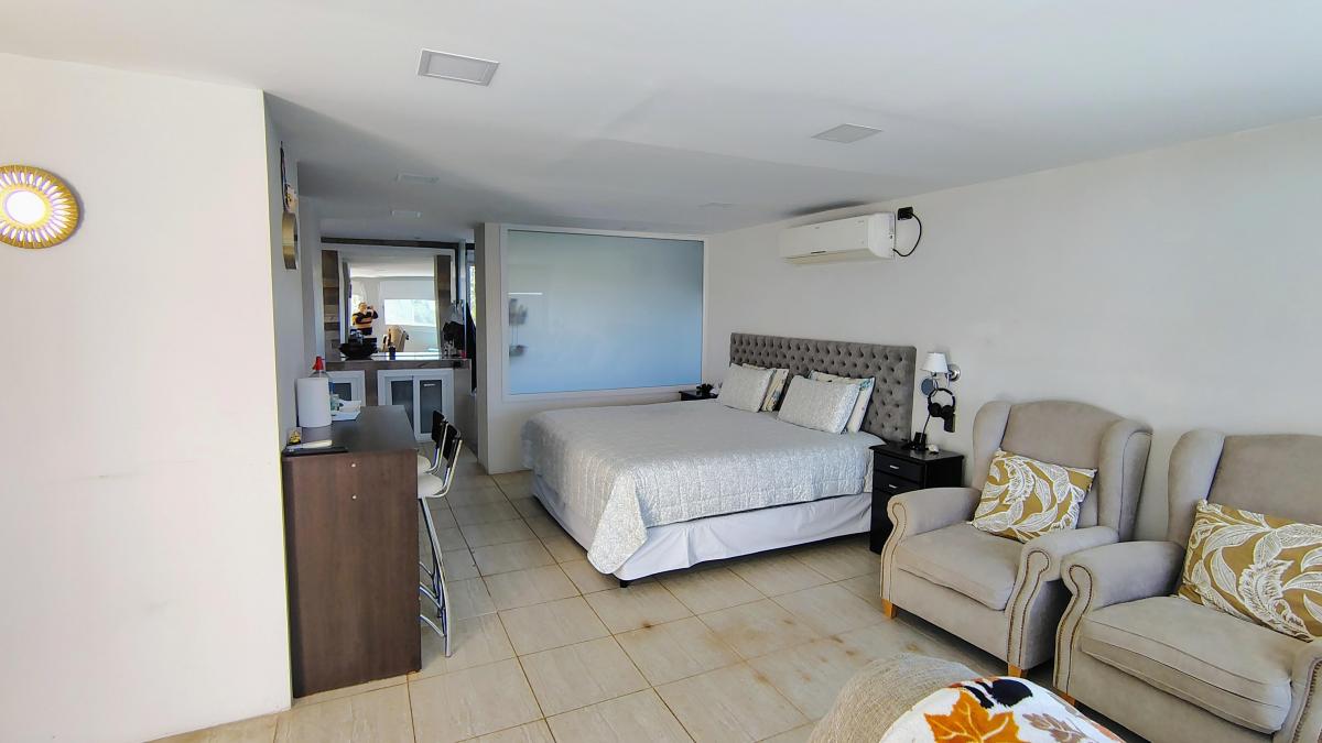 Vendemos Fabulosa Casa en Lunlunta, Maipu - Apta Credito Hipotecario! 2
