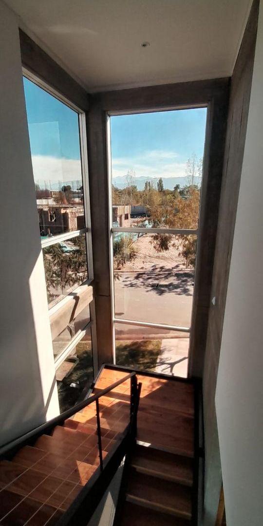 Foto de BELLISIMA CASA EN ALQUILER EN BARRIO PRIVADO ALBA DE TANQAY, MAIPU, imagen 2