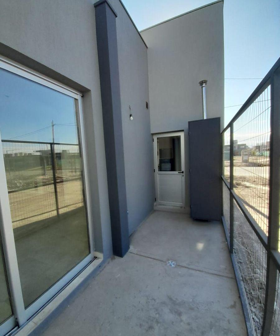 Foto de HERMOSA CASA EN VENTA EN BARRIO PRIVADO LAS CORTADERAS 3, imagen 2