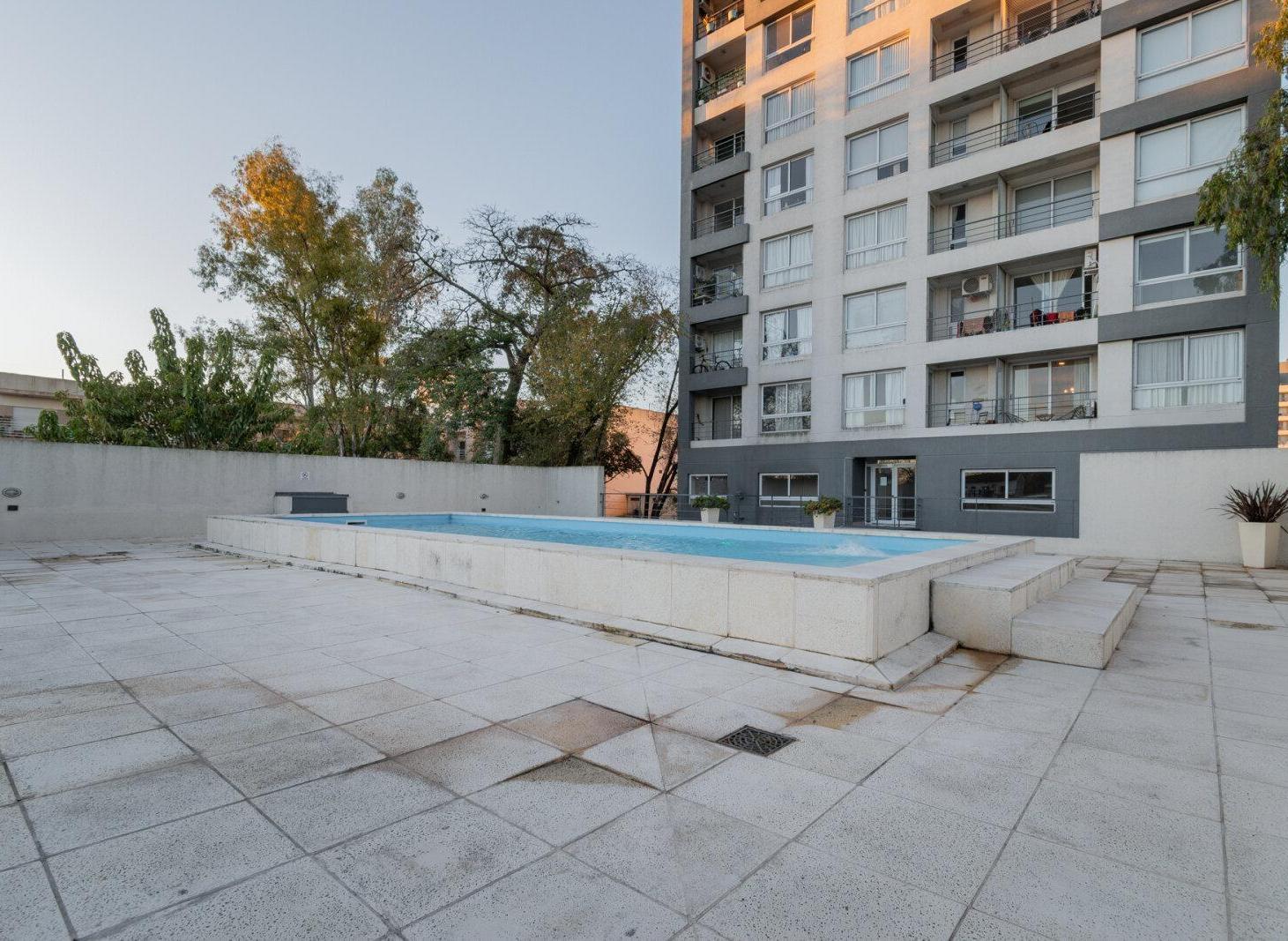 Foto de Departamento de dos ambientes, con baulera, y piscina, imagen 3