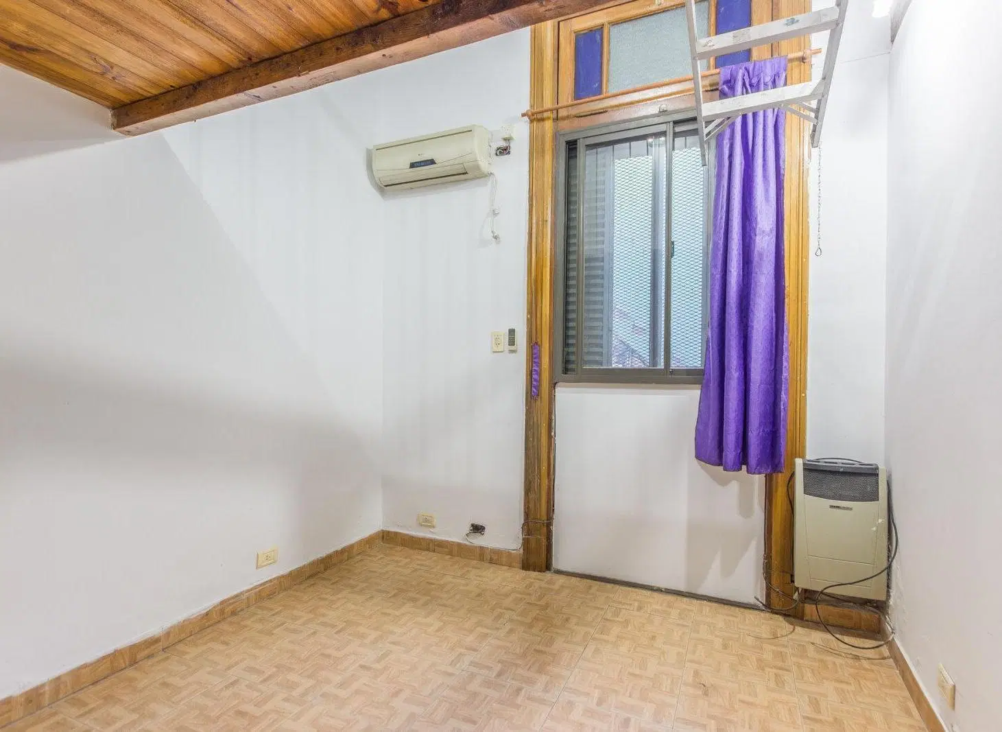 Casa 4 ambientes en Pompeya 5