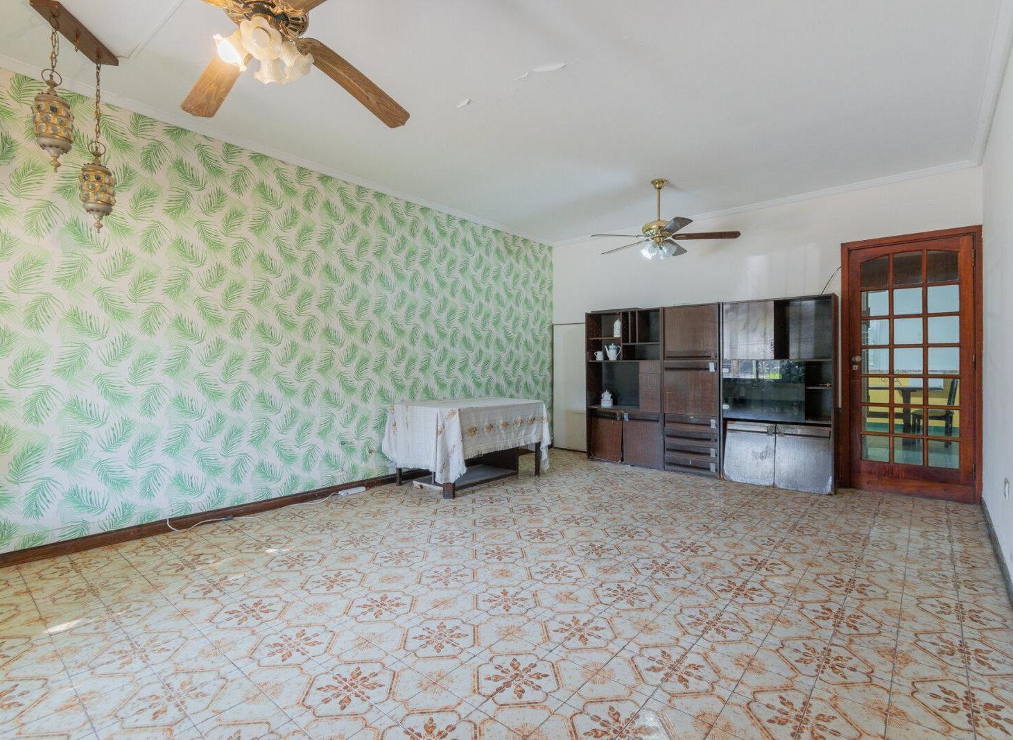 Foto de Casa de 5 ambientes con cochera y jardin apta crédito, imagen 5