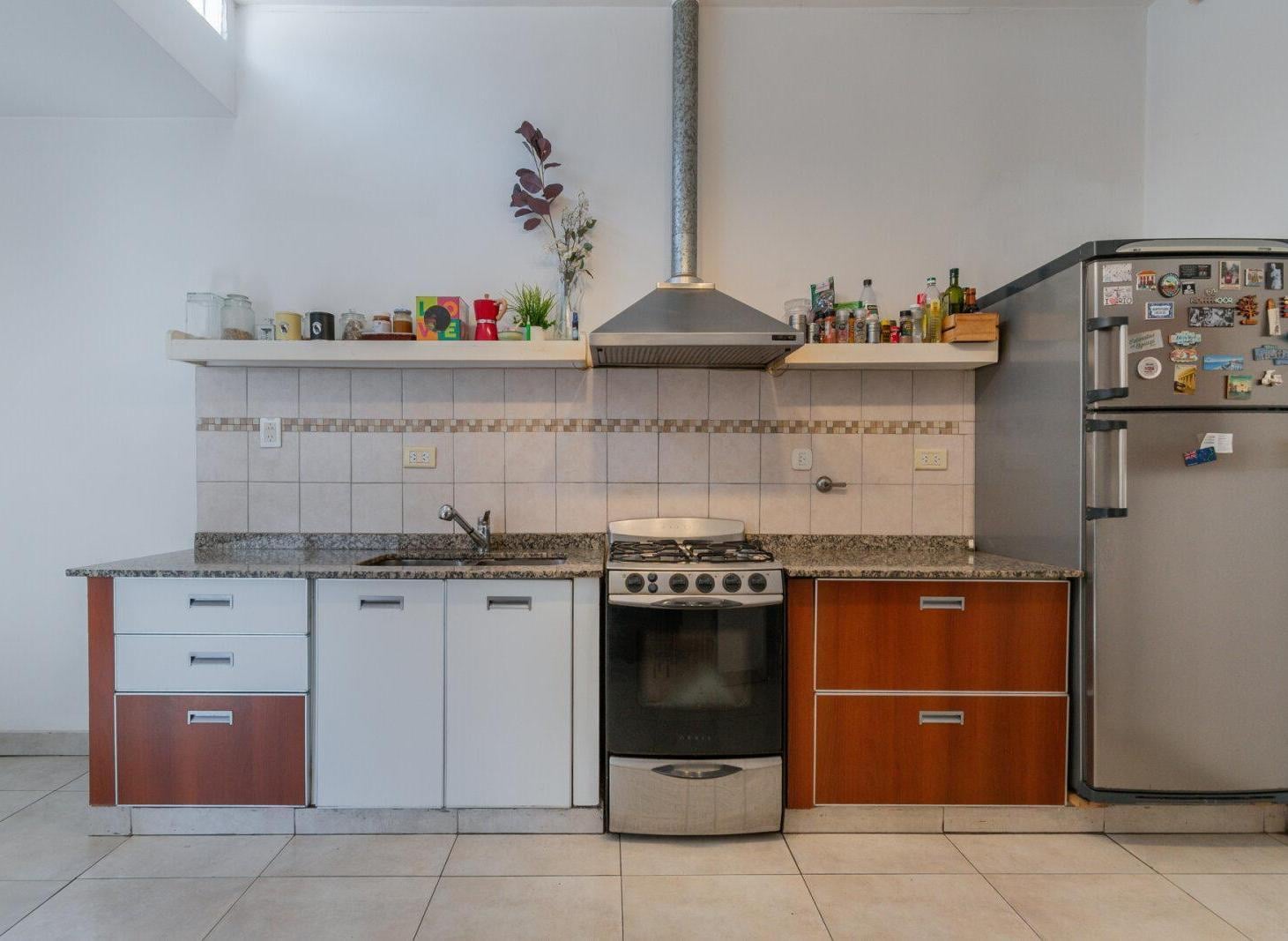 Foto de Casa de 4 amb con quincho, gran fondo y pileta, imagen 1