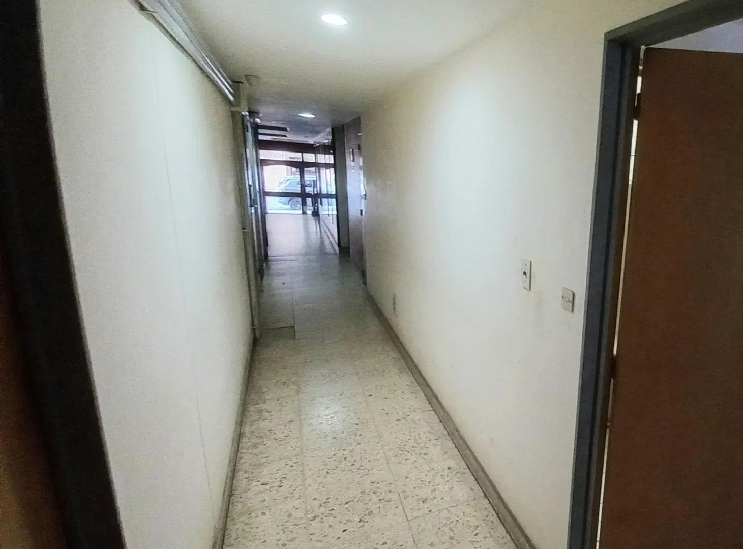 Departamento 2 ambientes en La Perla 4