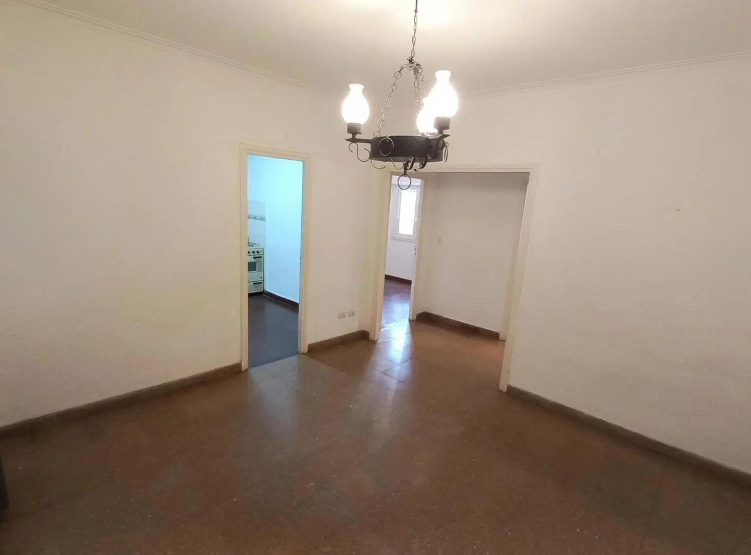 Departamento en Alquiler en La Perla 3