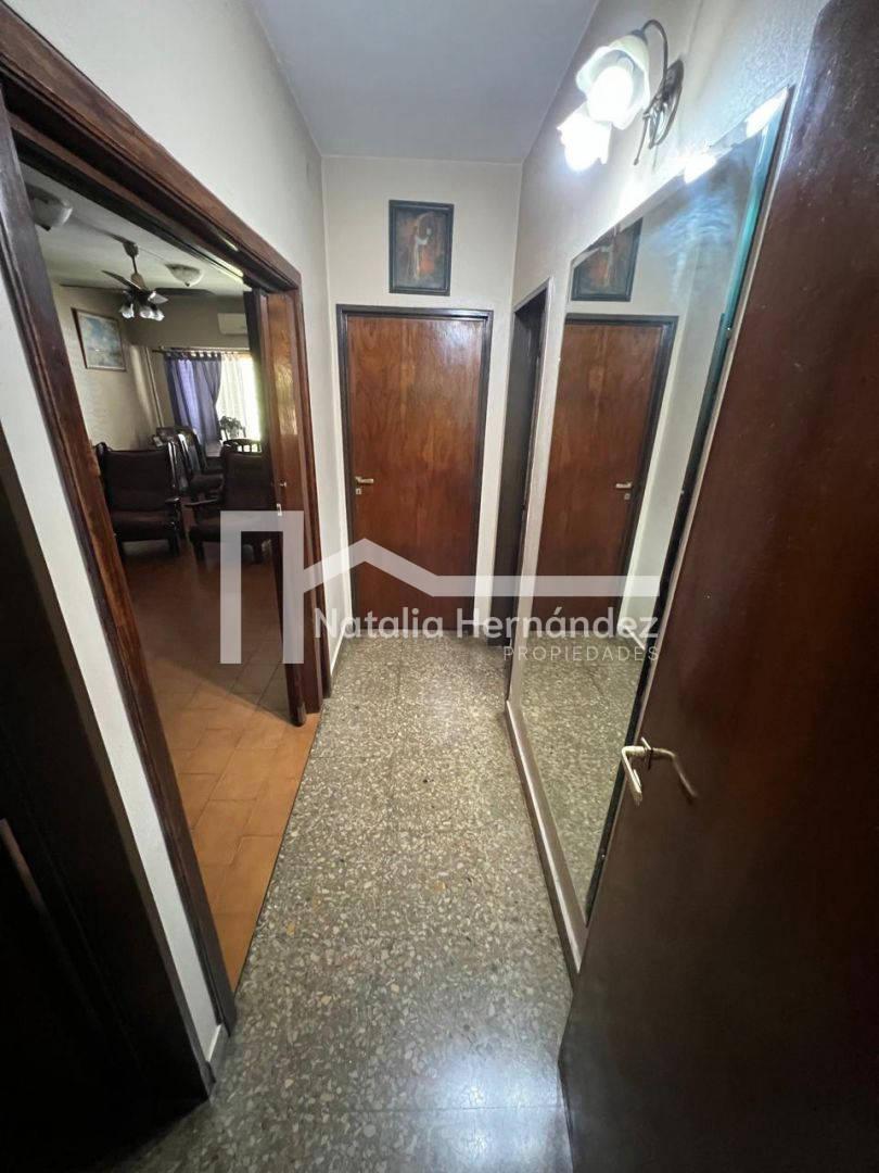 Casa 4 ambientes en venta en Adrogue