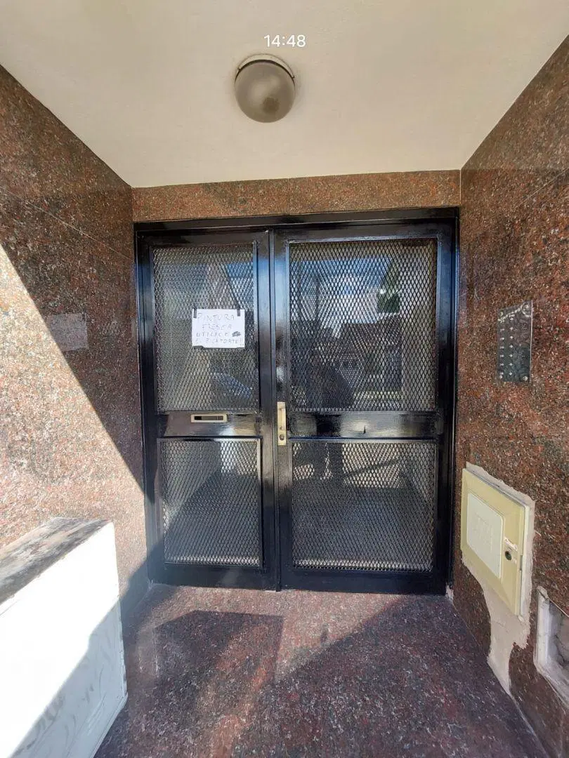 Departamento de 2 ambients en venta Lomas de Zamora 4