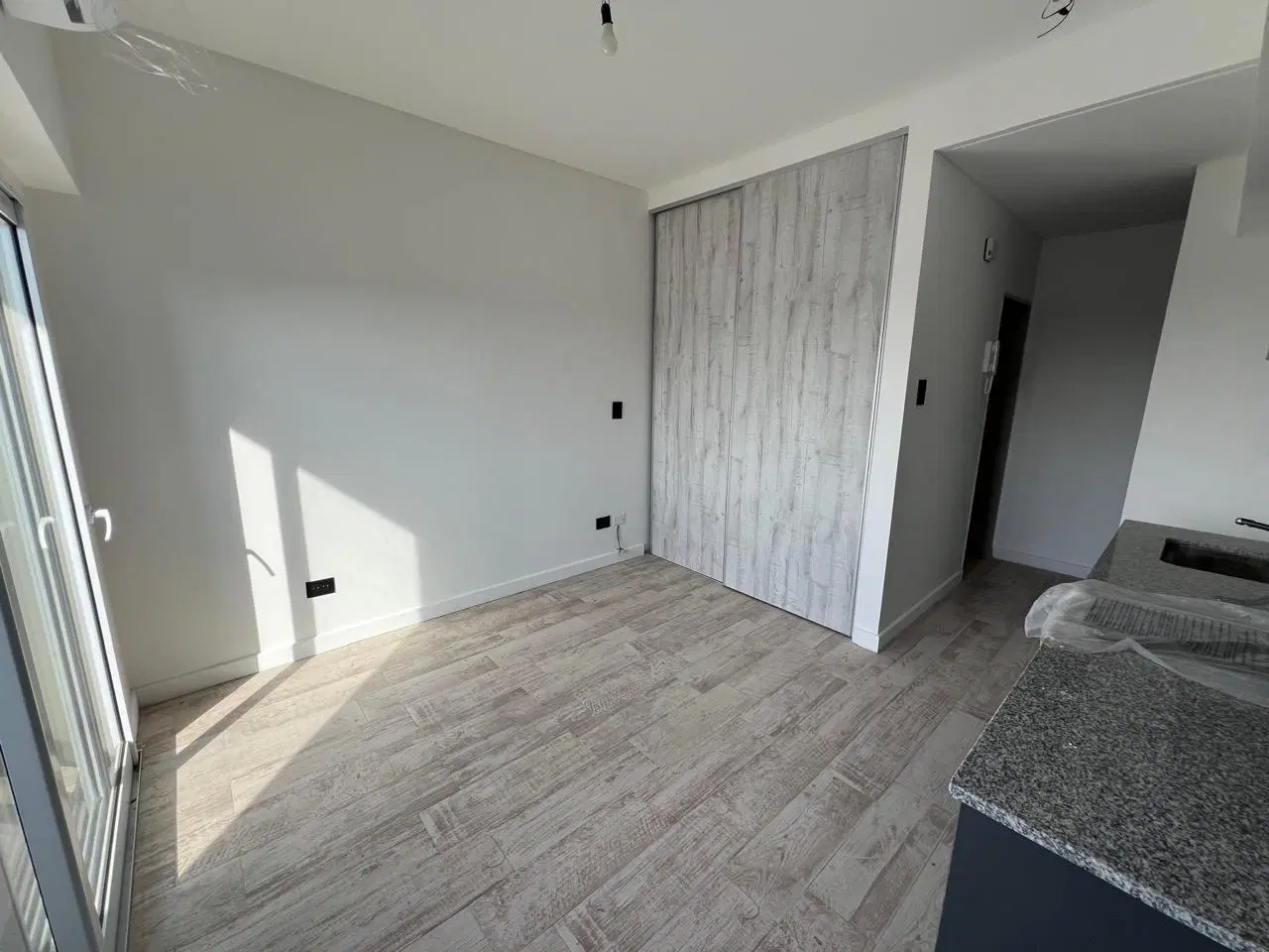 Departamento Monoambiente en venta en temperley 1