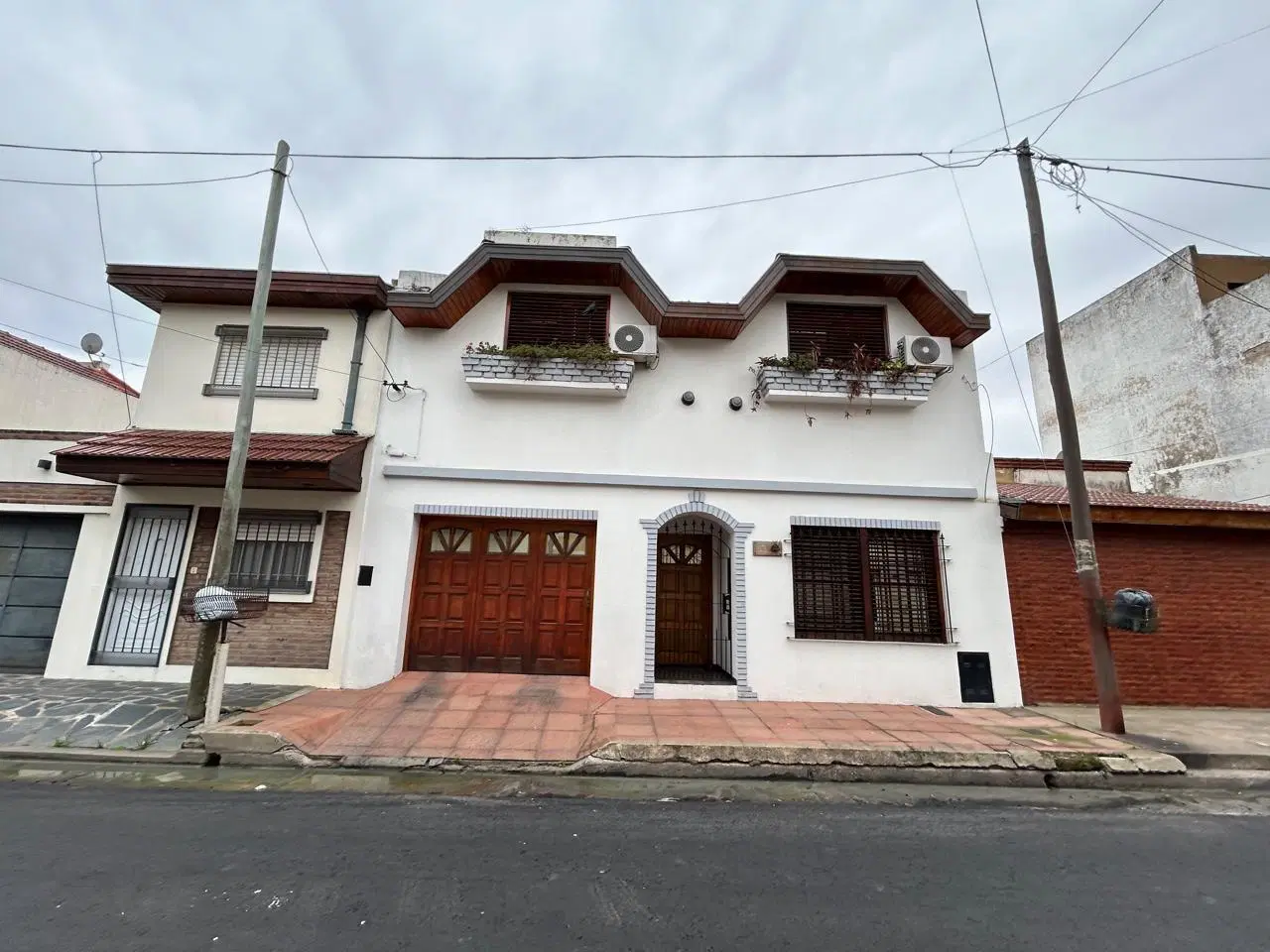 Cas en venta 3 dormitorios Lanus Oeste 2