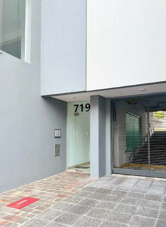 Departamento 2 ambientes en venta en Banfield 5