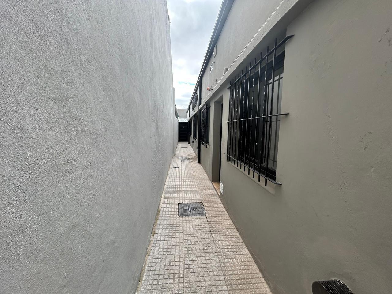 Foto de Monoambiente en alquiler Lomas de Zamora, imagen 3