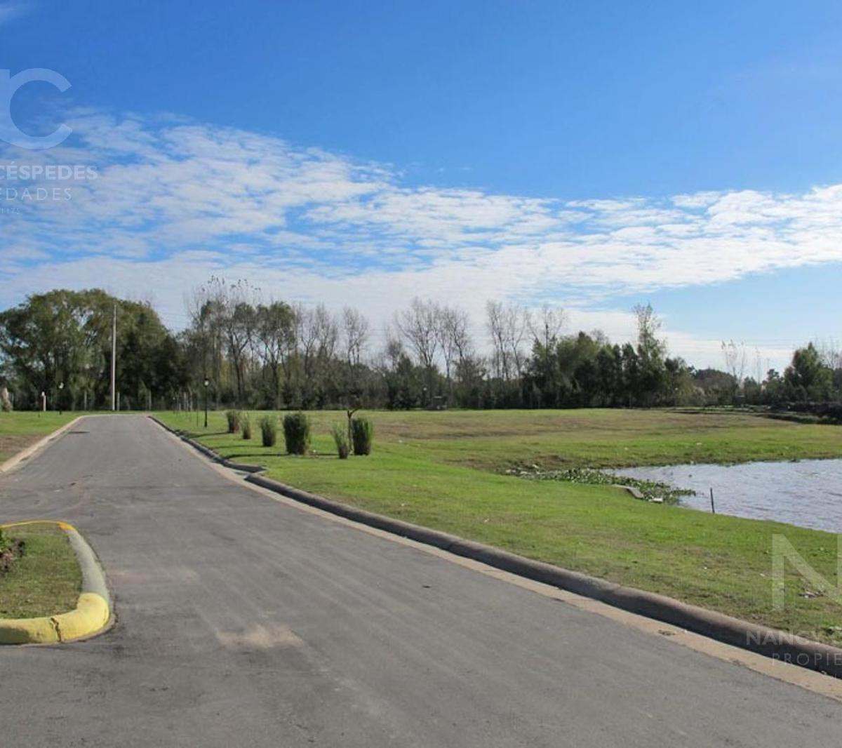 Excelente Lote a La Laguna en Venta - 601 m² - San Juan Chico, Hudson 1