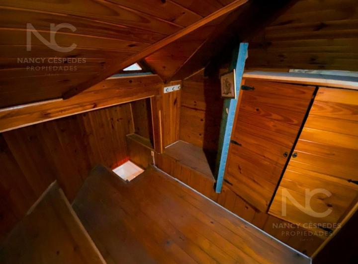 CASA DE 4 AMBIENTES EN VENTA BERAZATEGUI!!! APTO CREDITO 5